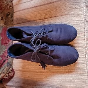 Dr Scholls royal blue suede booties, size 7, EUC
